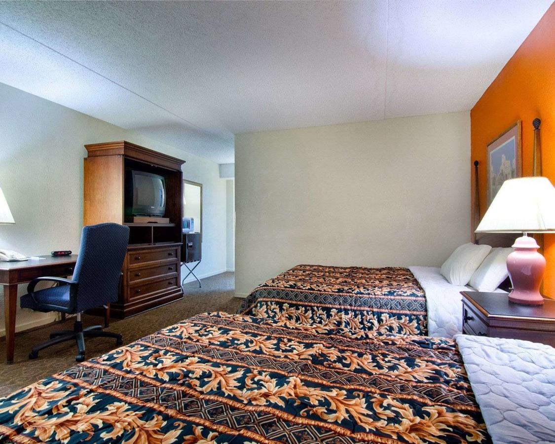 Rodeway Inn & Suites Emporia - thumb 41