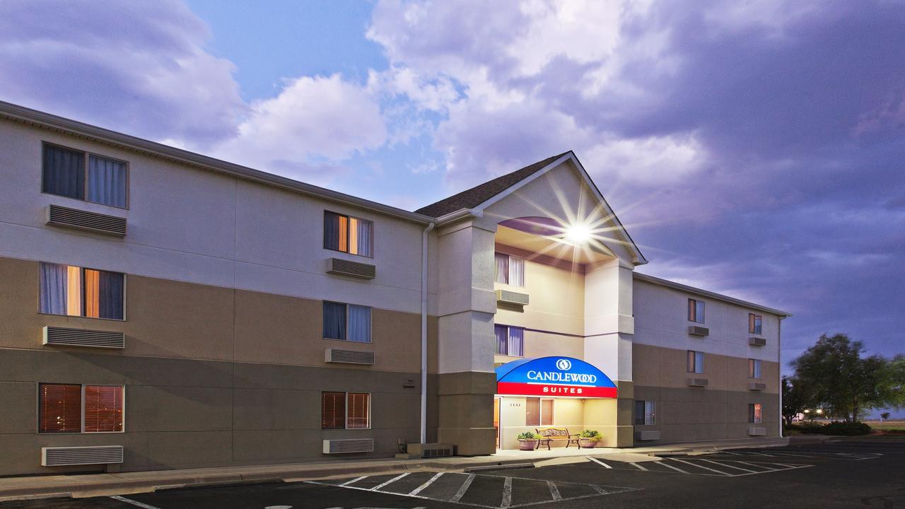 Candlewood Suites Wichita-Northeast - thumb 5