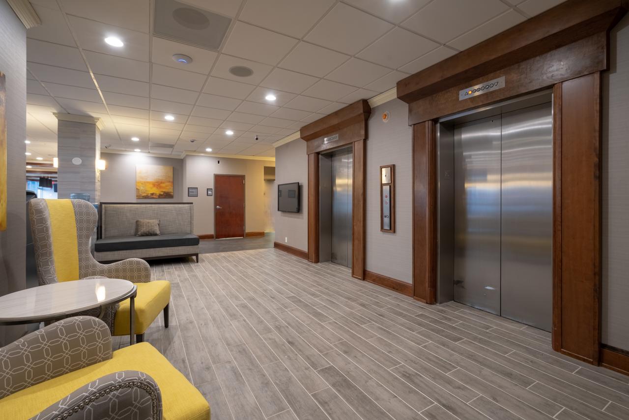 Best Western Premier Airport/Expo Center Hotel - thumb 9