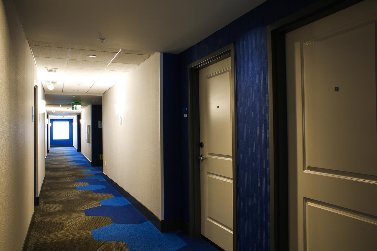 Holiday Inn Express & Suites Downtown Louisville - thumb 22