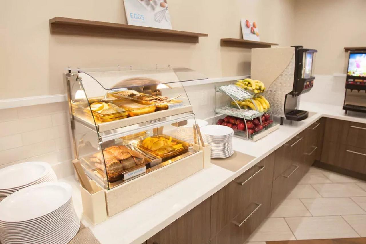 Holiday Inn Express & Suites Downtown Louisville - thumb 14