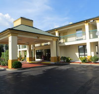 Baymont by Wyndham Cave City - Accommodation Indiana