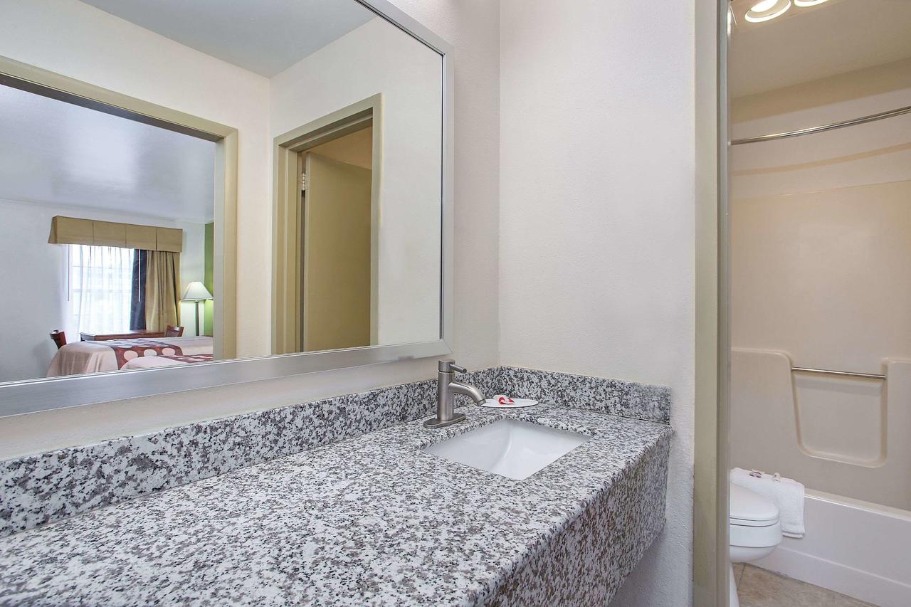 Super 8 By Wyndham Cave City - thumb 13