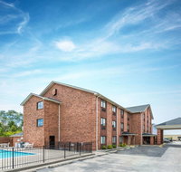 Super 8 by Wyndham Georgetown - Accommodation Indiana