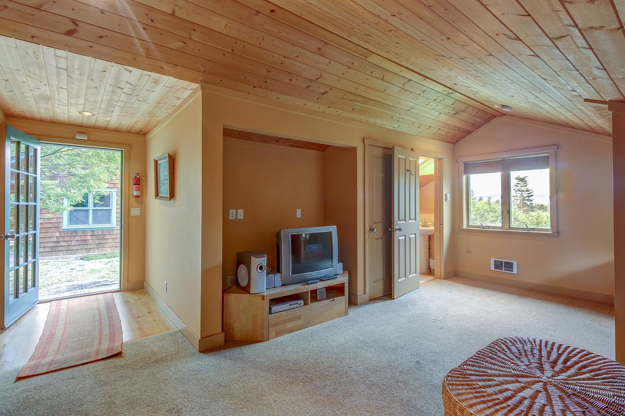 28 Lopez Sound - thumb 21