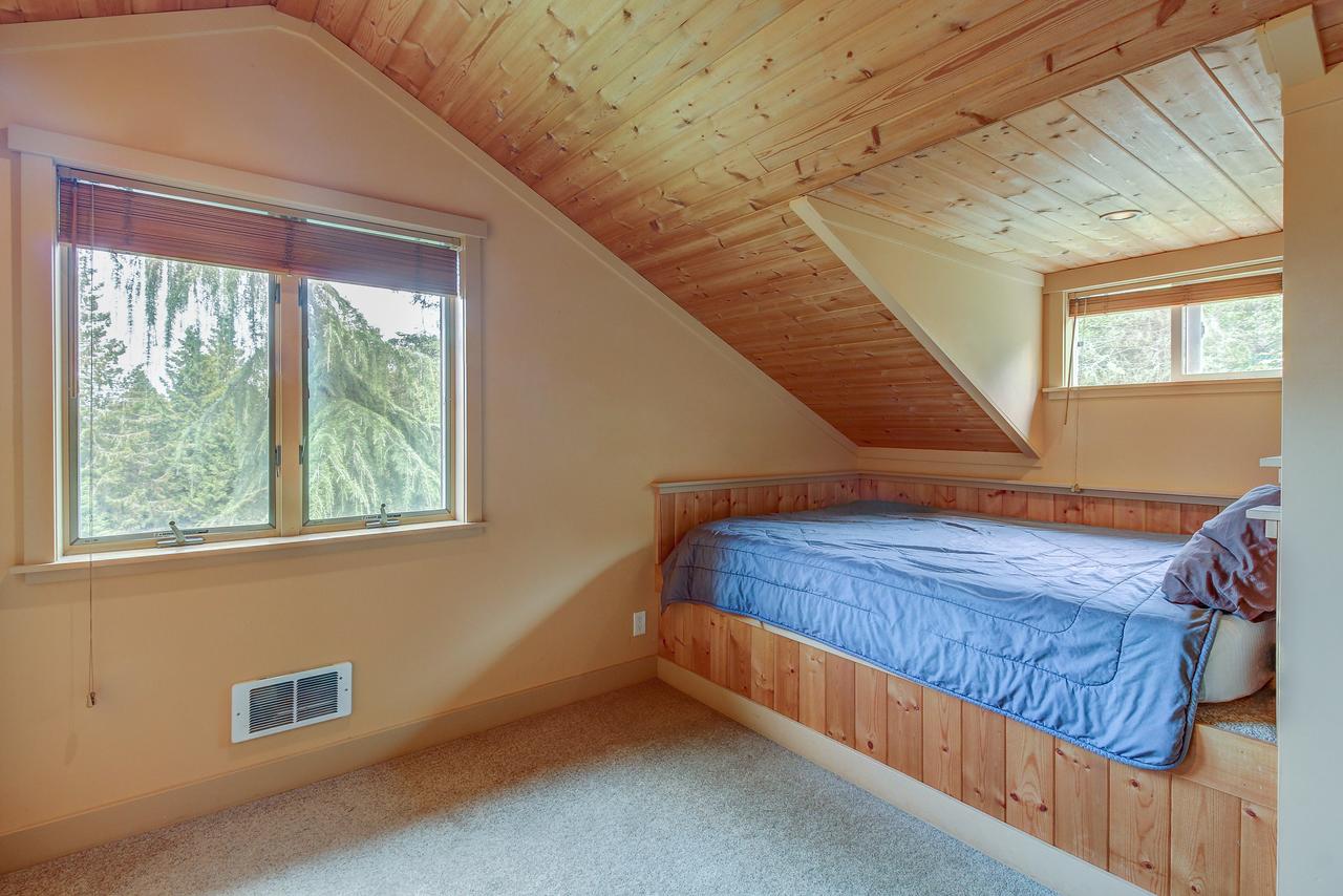 28 Lopez Sound - thumb 22