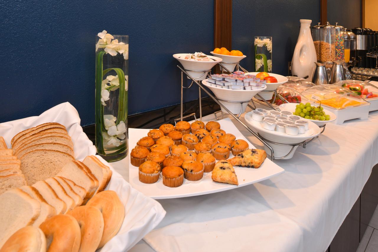 Radisson Hotel New Orleans Airport - thumb 11