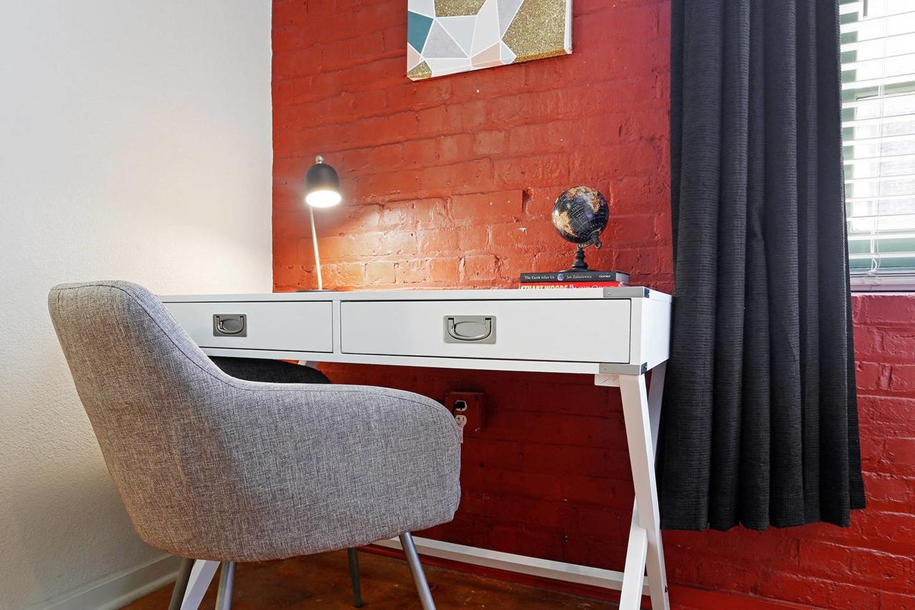 Three-Bedroom, Two-Bath Industrial Apt In NOLA C.B.D. - thumb 27