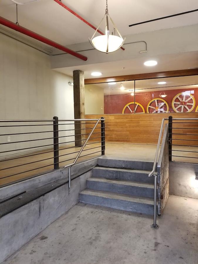 Three-Bedroom, Two-Bath Industrial Apt In NOLA C.B.D. - thumb 32