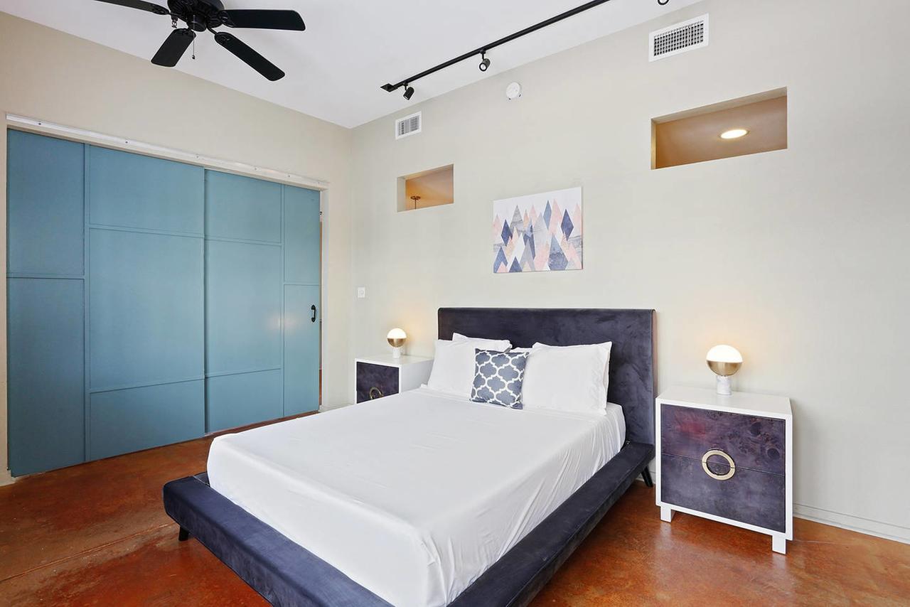 Three-Bedroom, Two-Bath Industrial Apt In NOLA C.B.D. - thumb 22