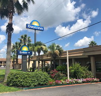 Days Inn by Wyndham Lake Charles - Accommodation Indiana