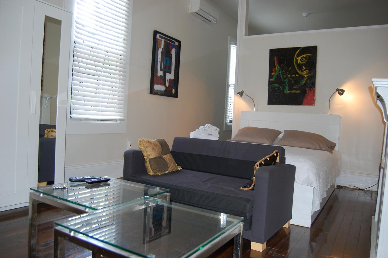 Laid Back Charm In The Bywater - thumb 5