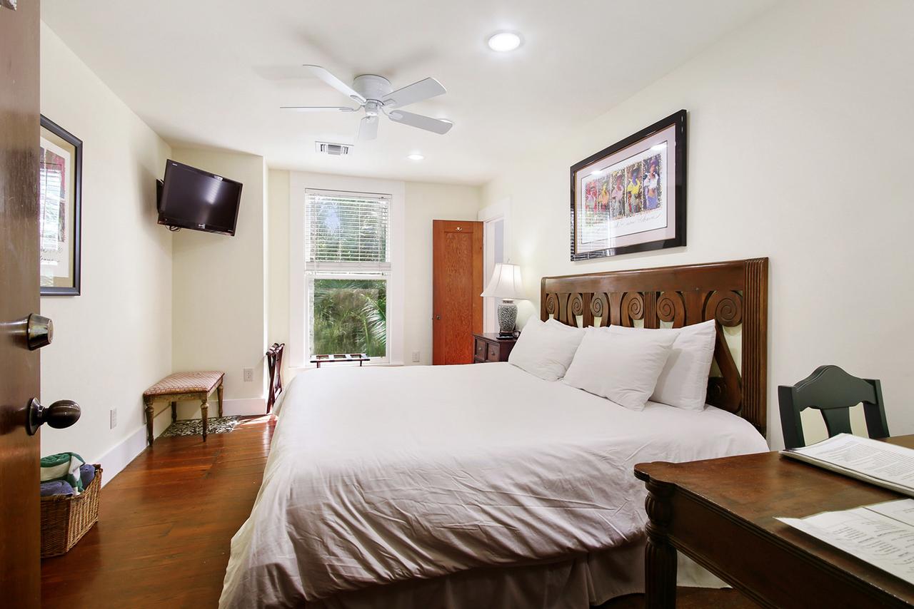 The Green House Inn - thumb 35