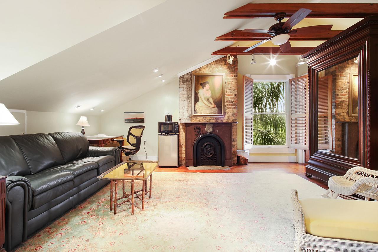 The Green House Inn - thumb 36