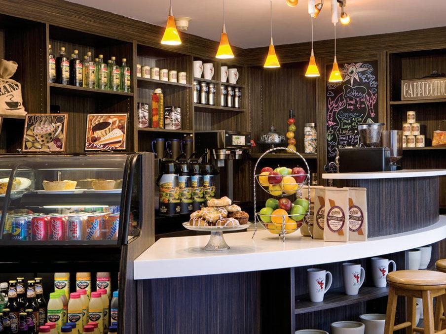 Holiday Inn Bar Harbor Regency Hotel - thumb 2