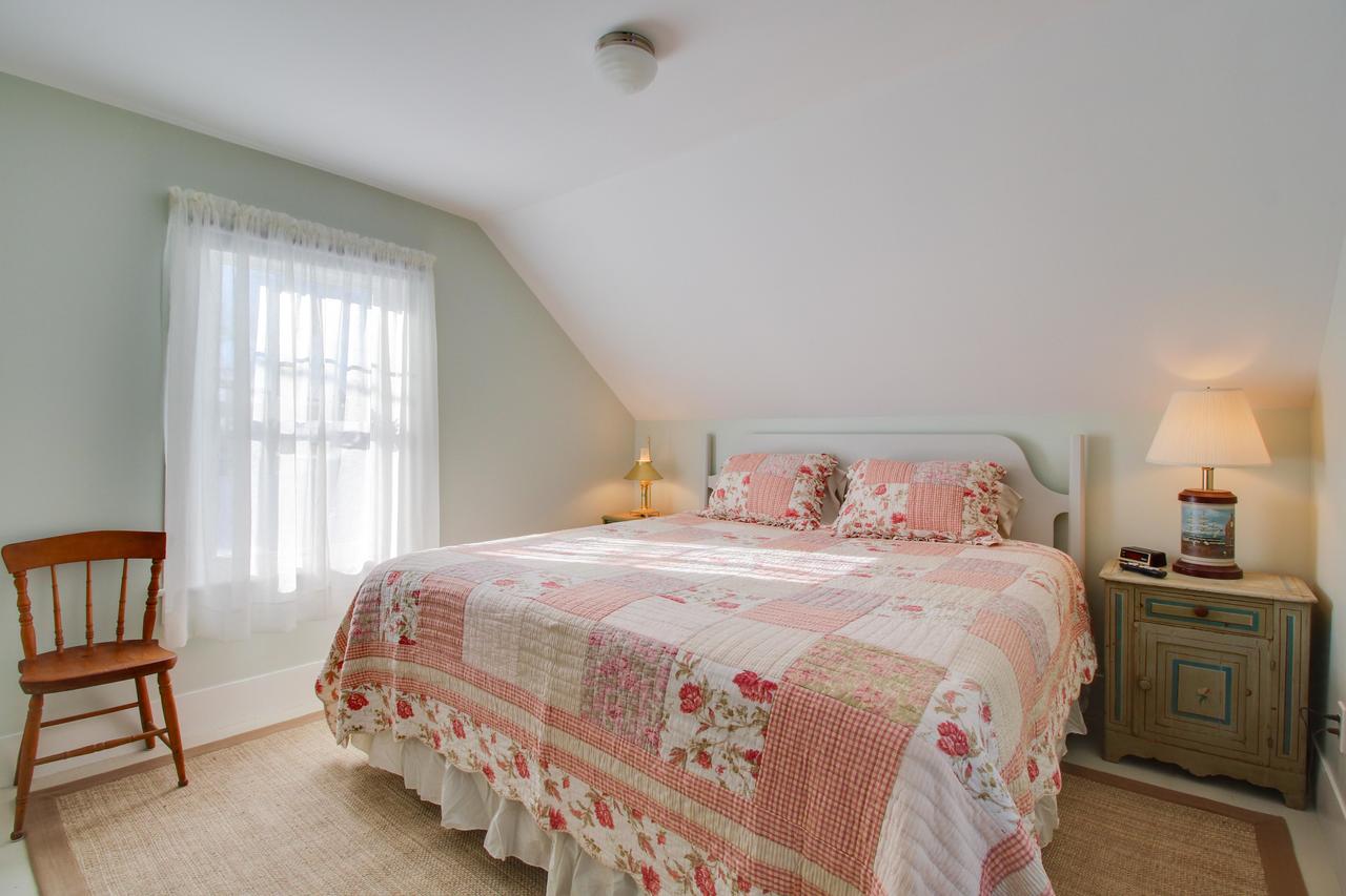 The Captain's Cottage - thumb 19