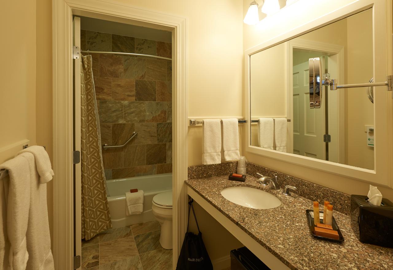 The Sparhawk Oceanfront Resort - thumb 28