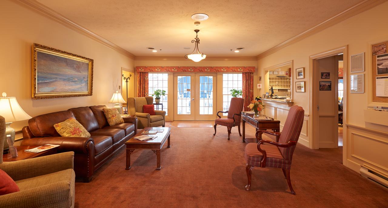 The Sparhawk Oceanfront Resort - thumb 3