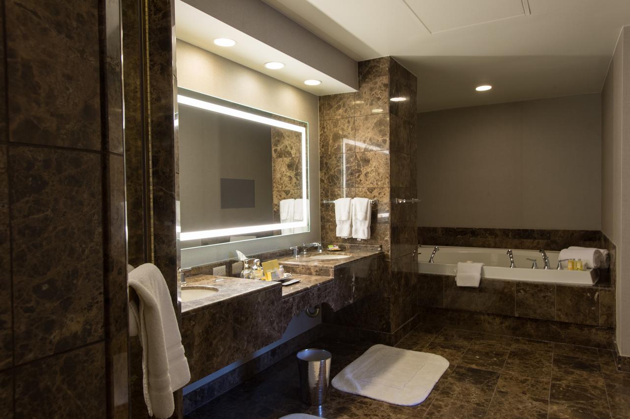 Royal Sonesta Harbor Court Baltimore - thumb 44