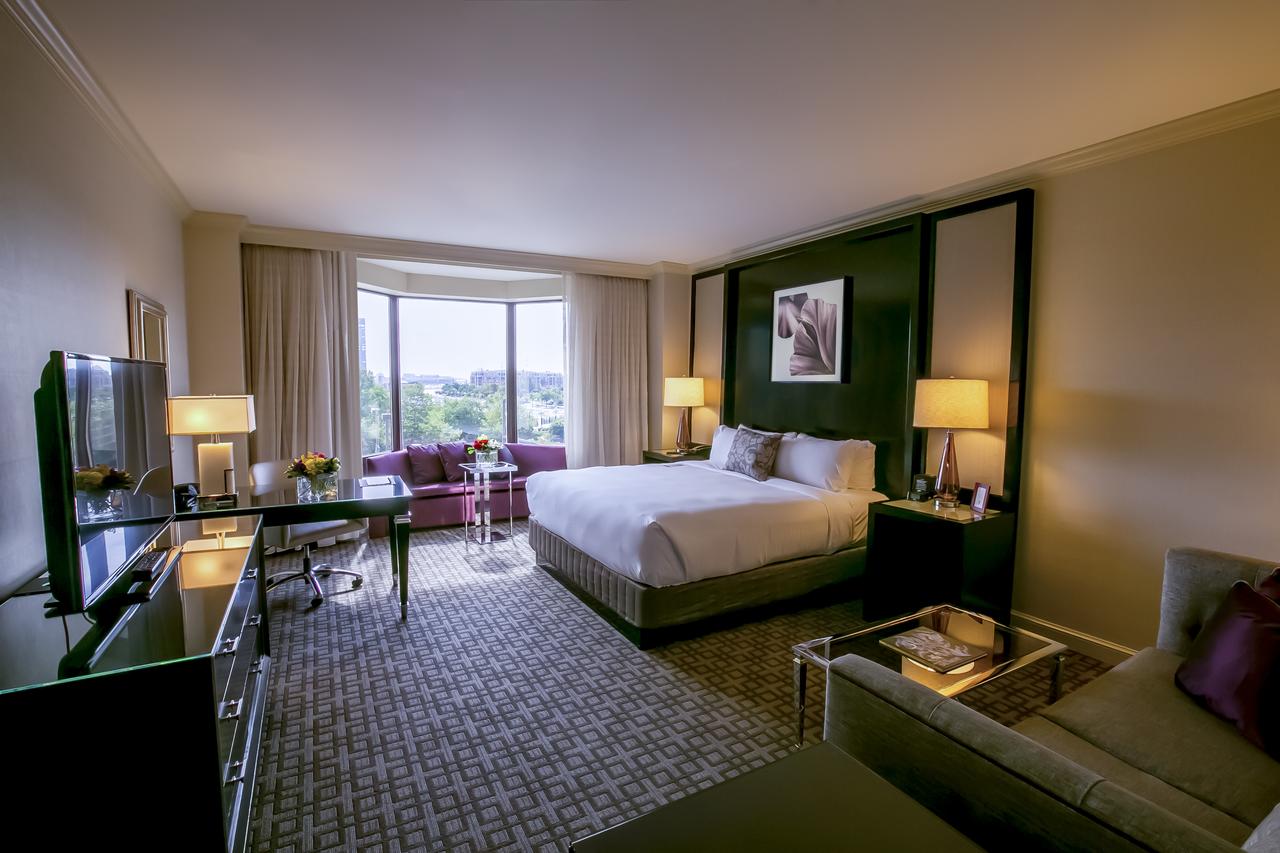 Royal Sonesta Harbor Court Baltimore - thumb 40