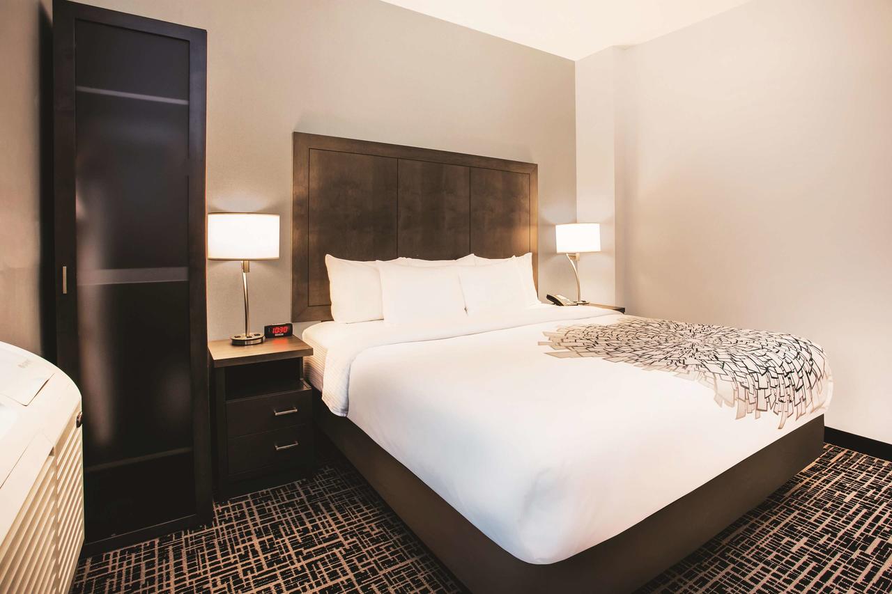 La Quinta By Wyndham Baltimore Downtown - thumb 8