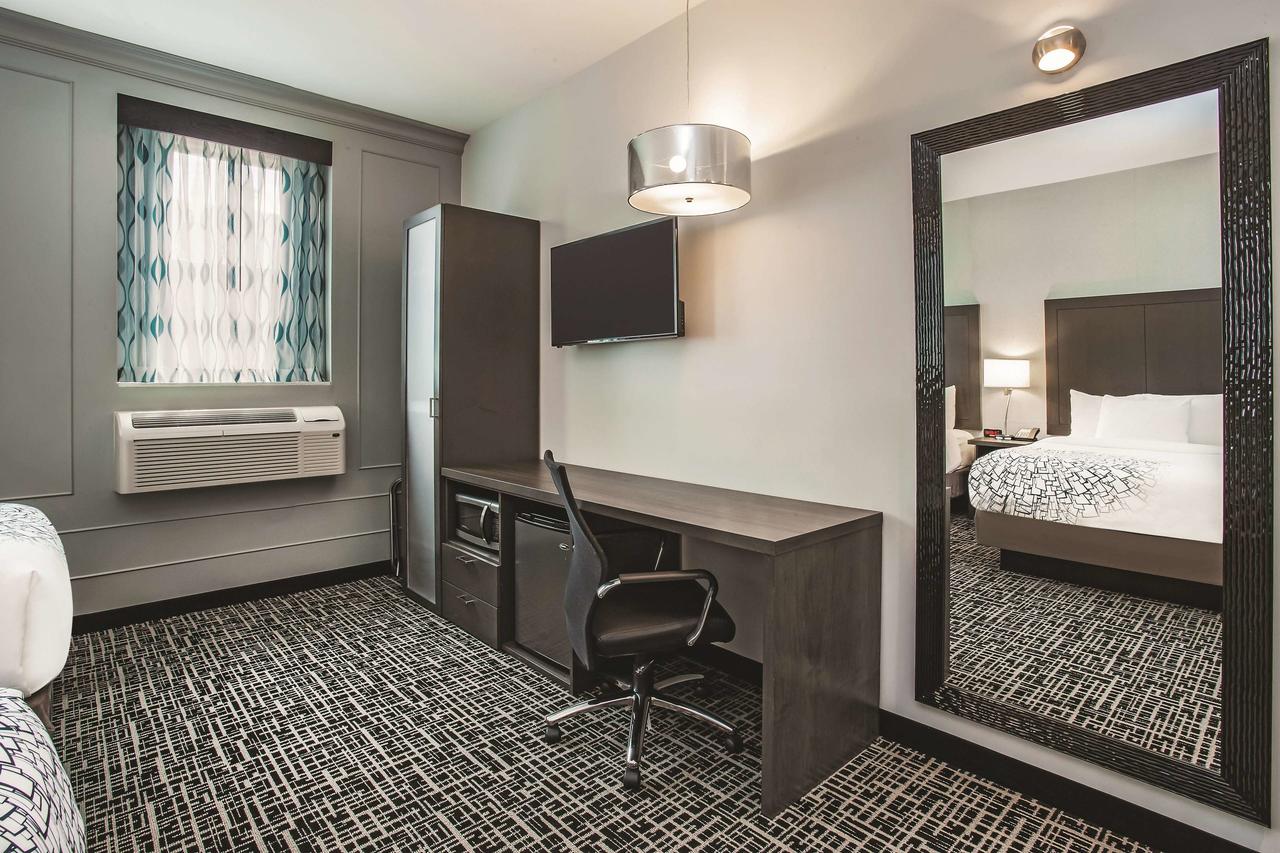 La Quinta By Wyndham Baltimore Downtown - thumb 24