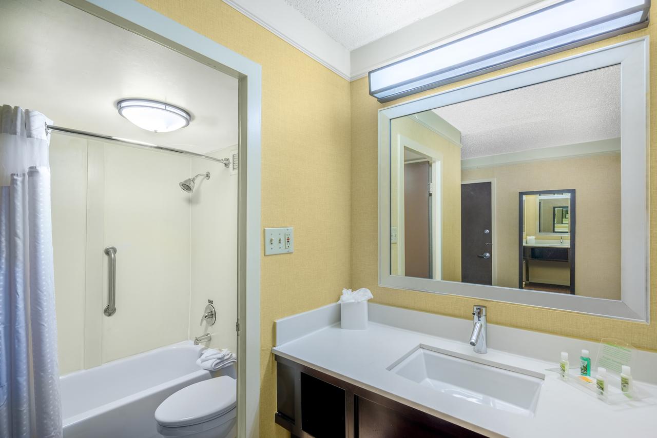 Holiday Inn Baltimore-Inner Harbor - thumb 5