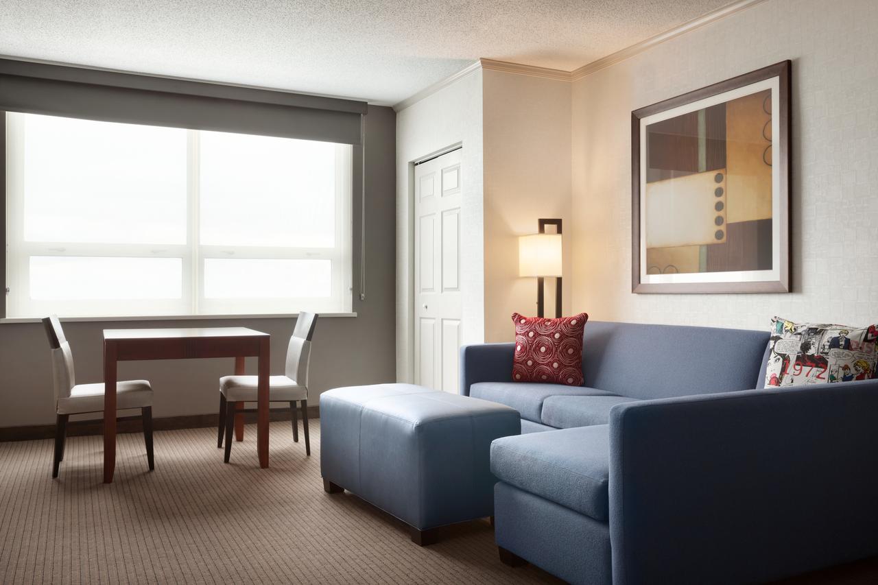 Embassy Suites Baltimore Inner Harbor - thumb 36