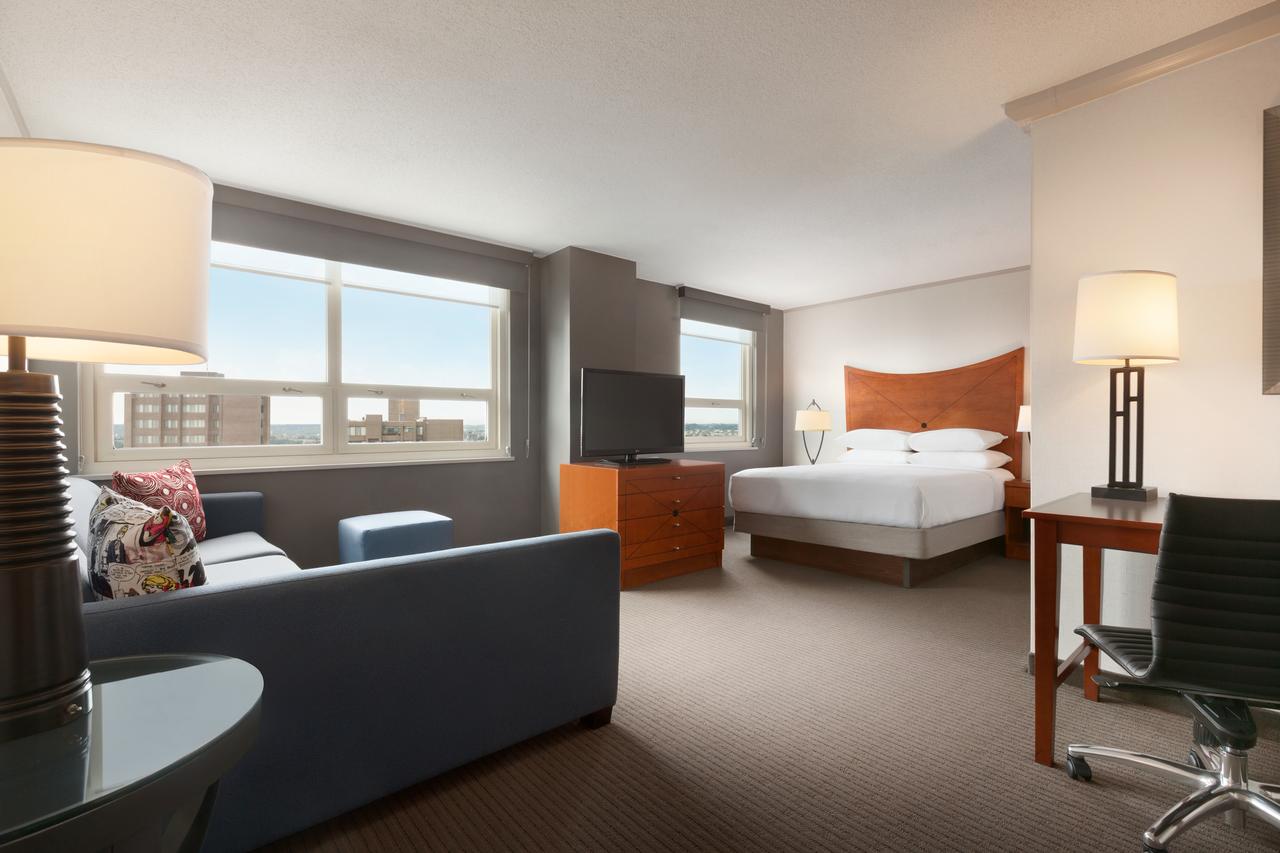 Embassy Suites Baltimore Inner Harbor - thumb 2