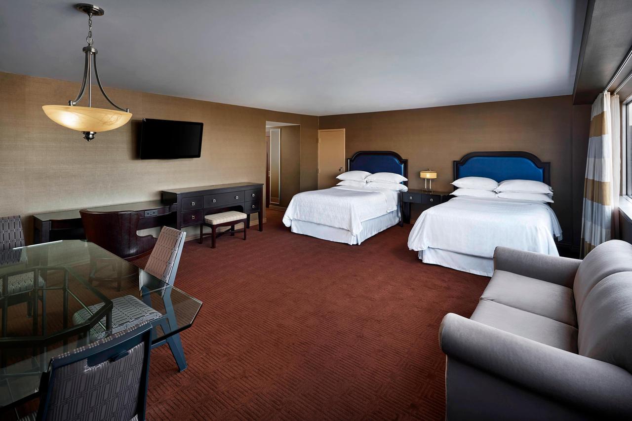 Sheraton Inner Harbor Hotel - thumb 44
