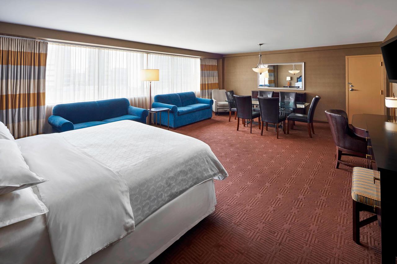 Sheraton Inner Harbor Hotel - thumb 36