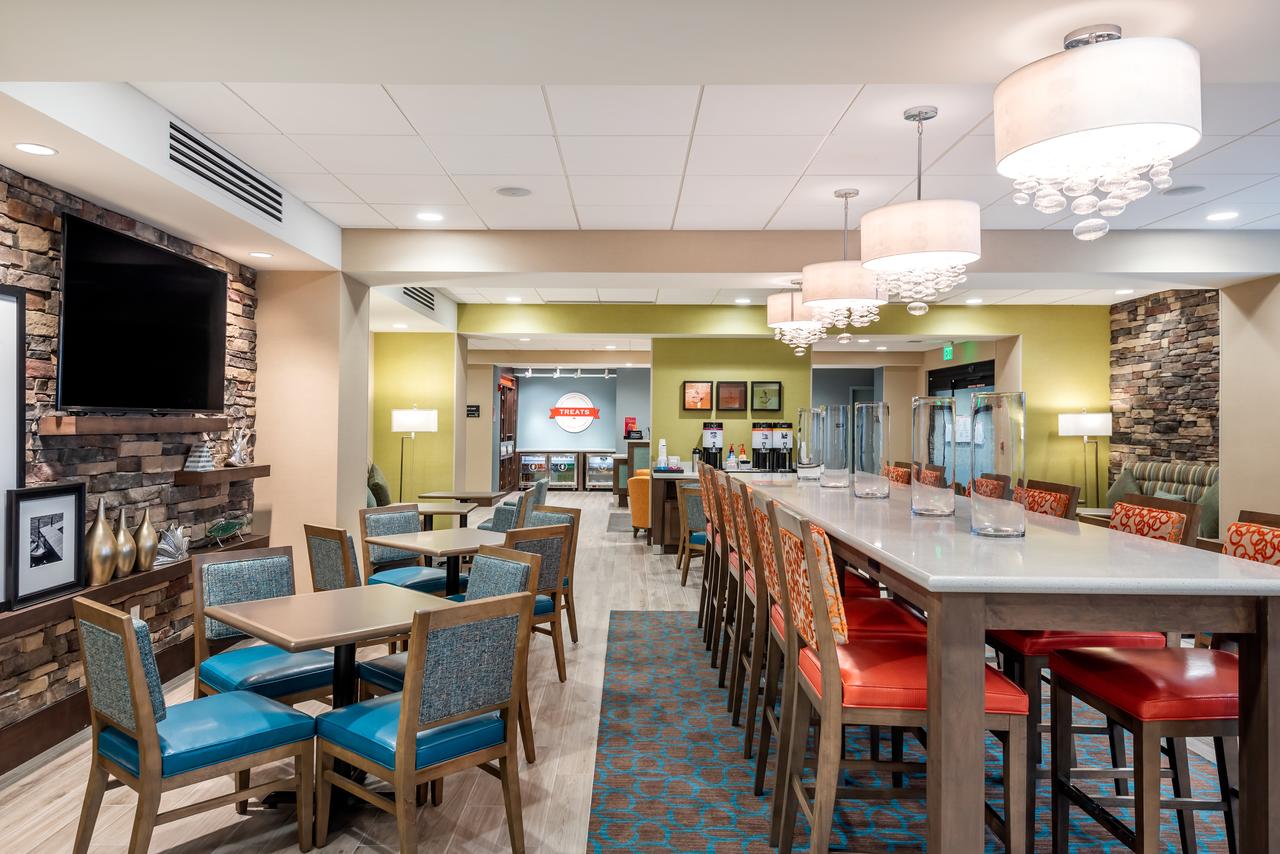 Hampton Inn Baltimore Bayview Campus - thumb 14