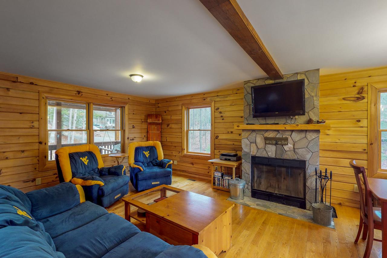 3 Bed 4 Bath Vacation Home In Deep Creek Lake - thumb 6