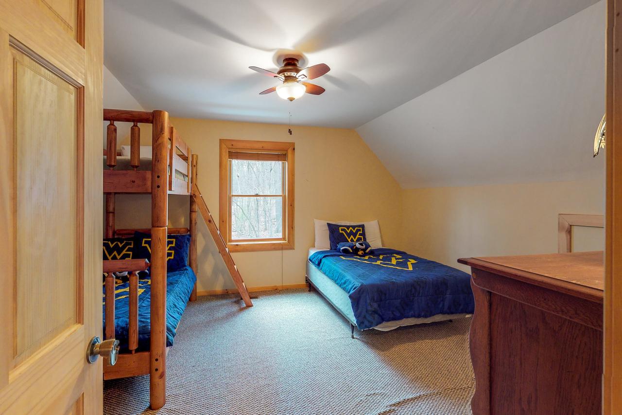 3 Bed 4 Bath Vacation Home In Deep Creek Lake - thumb 23