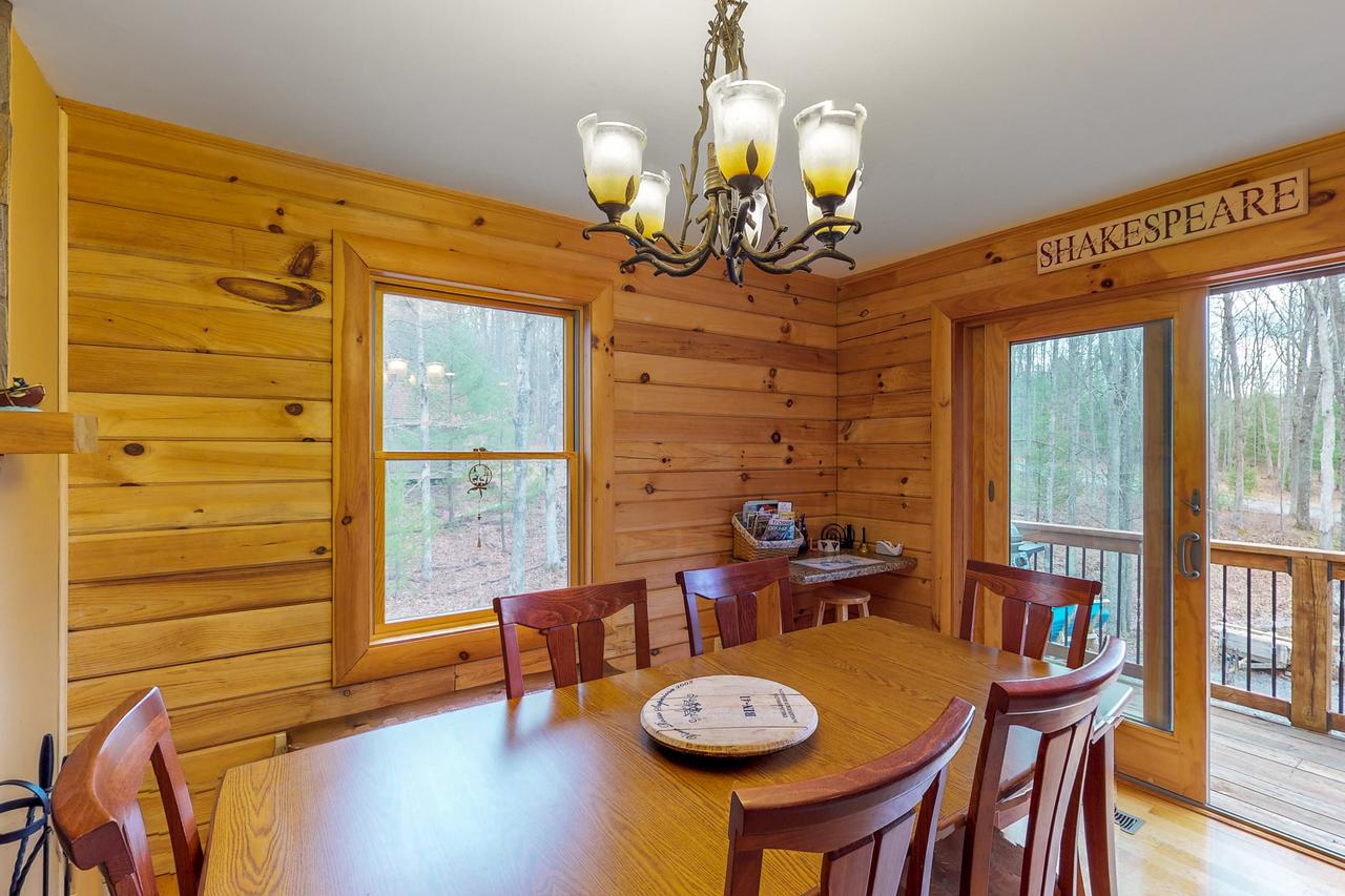 3 Bed 4 Bath Vacation Home In Deep Creek Lake - thumb 4