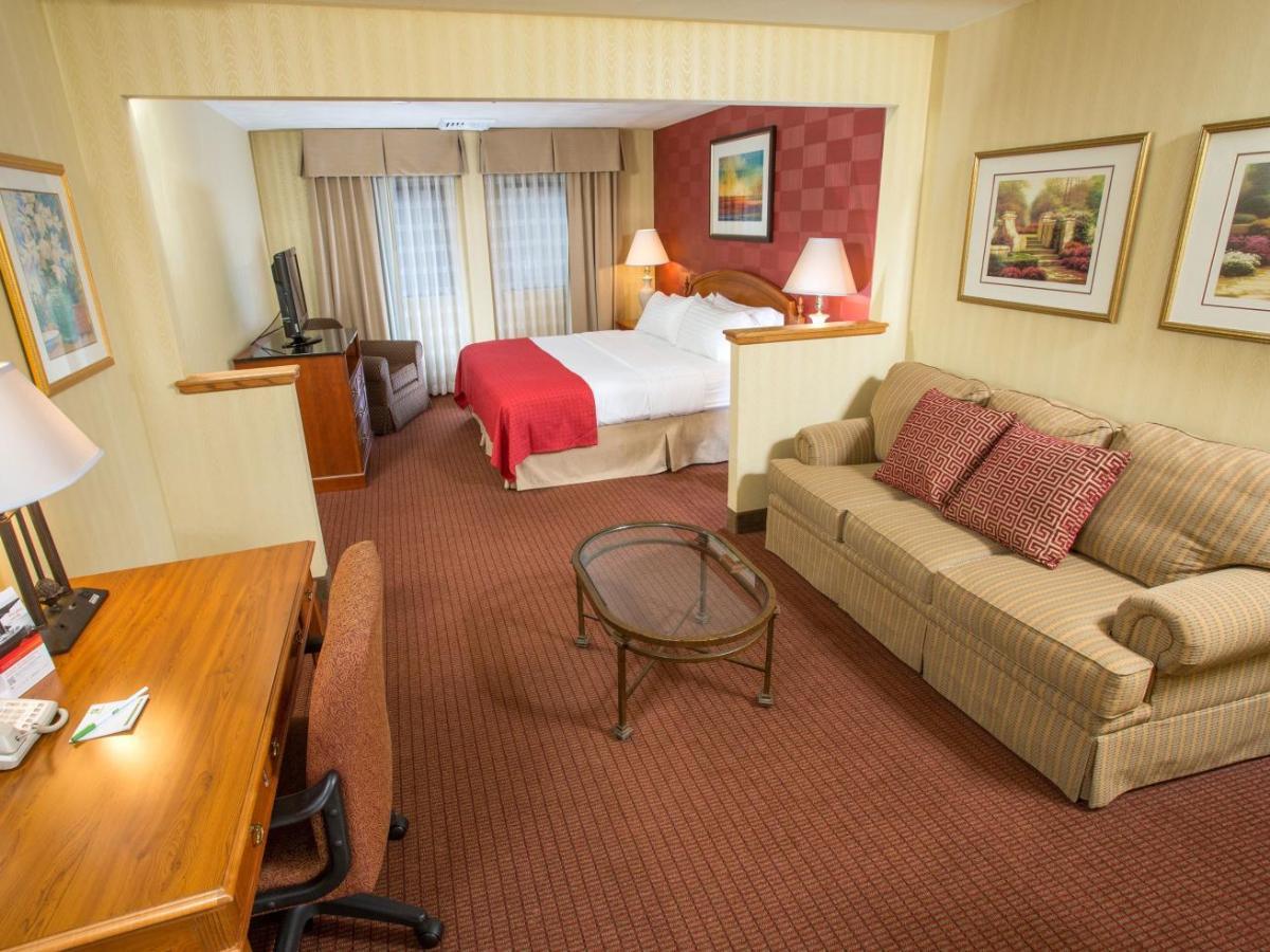 The Inn At Brookline - thumb 17