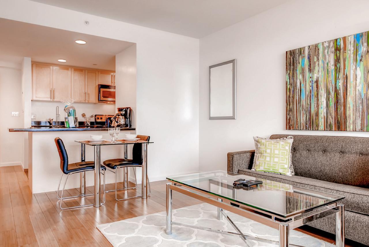 Global Luxury Suites At Kendall East - thumb 10