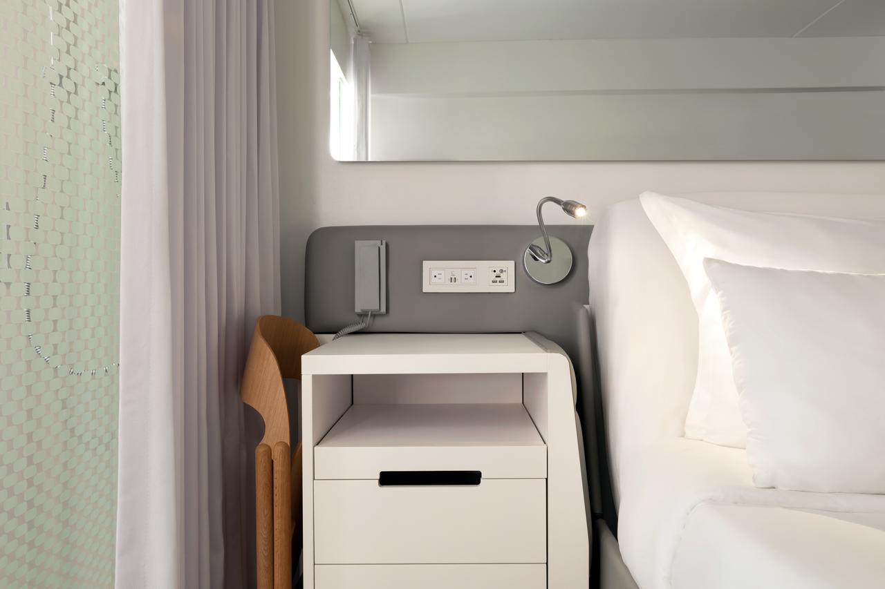 YOTEL Boston - thumb 24