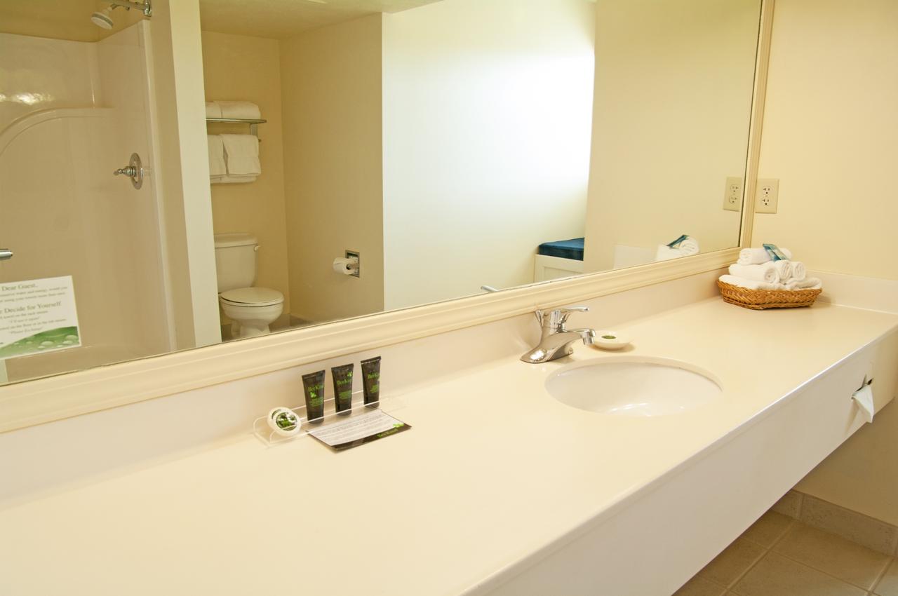 Cherry Tree Inn And Suites - thumb 26