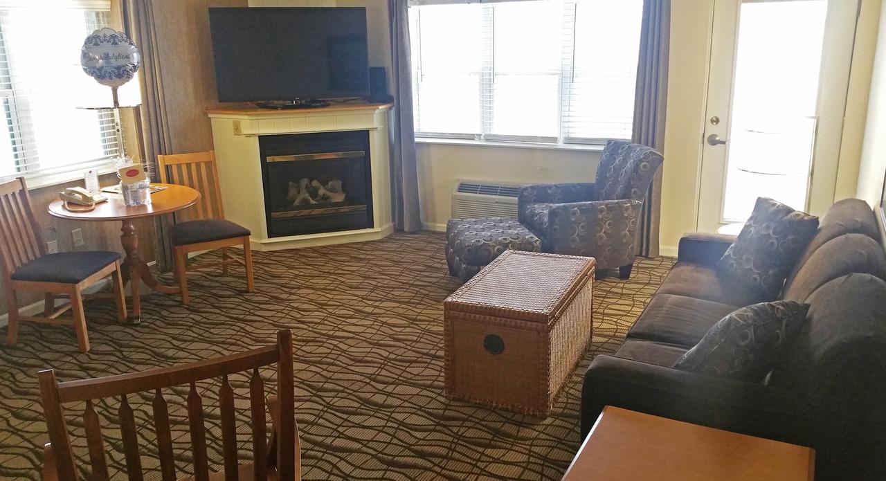 Cherry Tree Inn And Suites - thumb 36