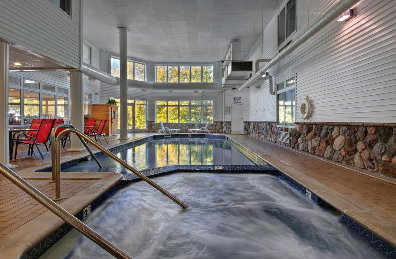 Cherry Tree Inn And Suites - thumb 12