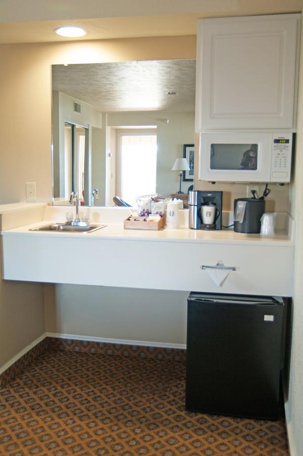 Cherry Tree Inn And Suites - thumb 15