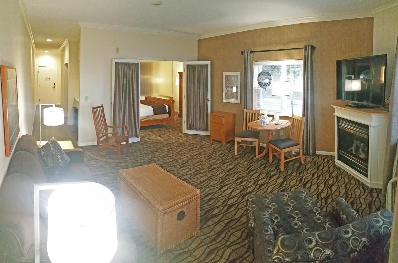 Cherry Tree Inn And Suites - thumb 35