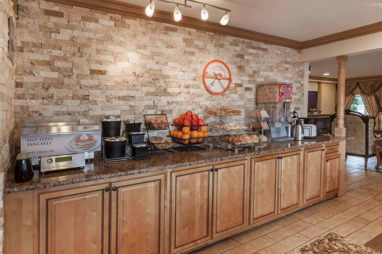 Howard Johnson By Wyndham Romulus Detroit Metro Airport - thumb 3