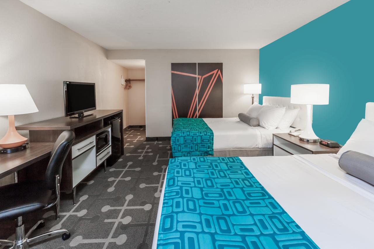 Howard Johnson By Wyndham Romulus Detroit Metro Airport - thumb 6