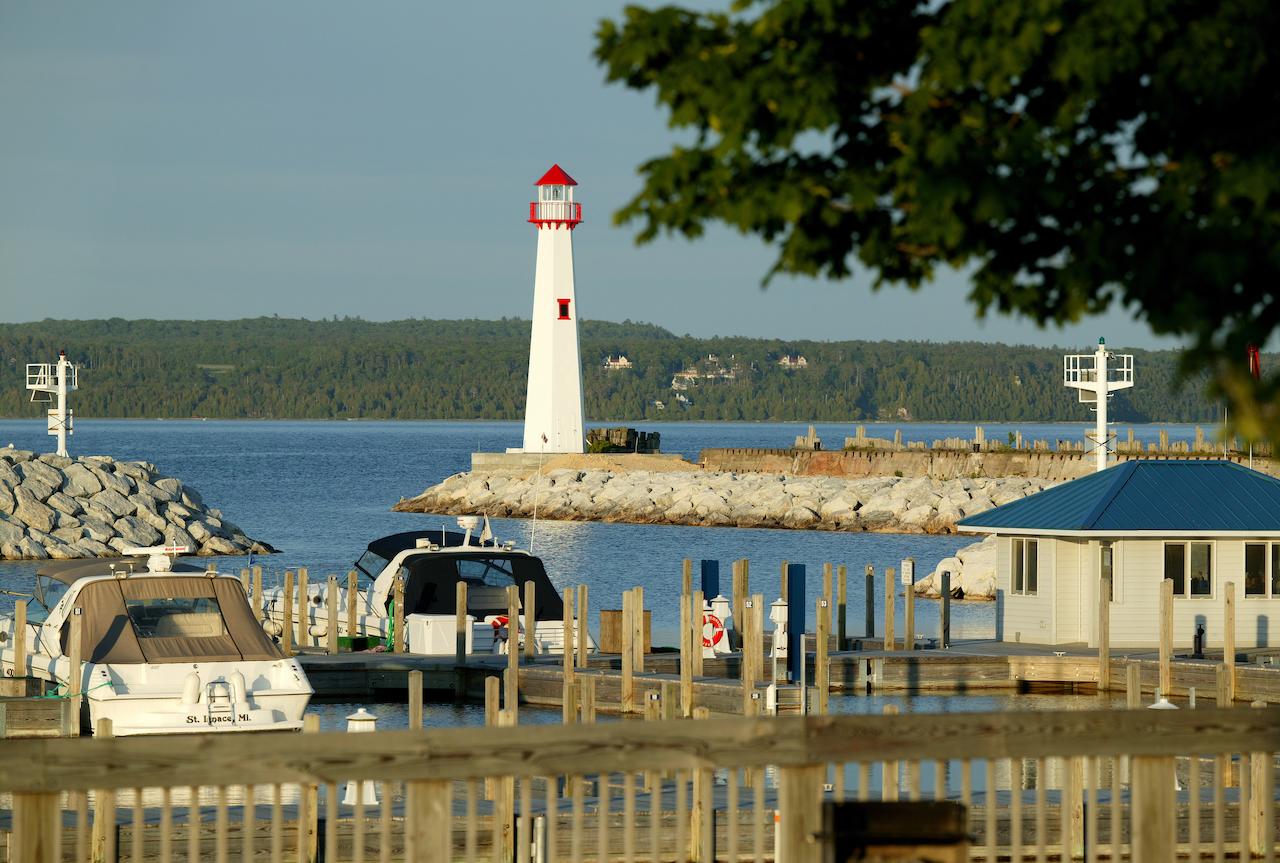 Breakers Resort - Lakeside - thumb 16