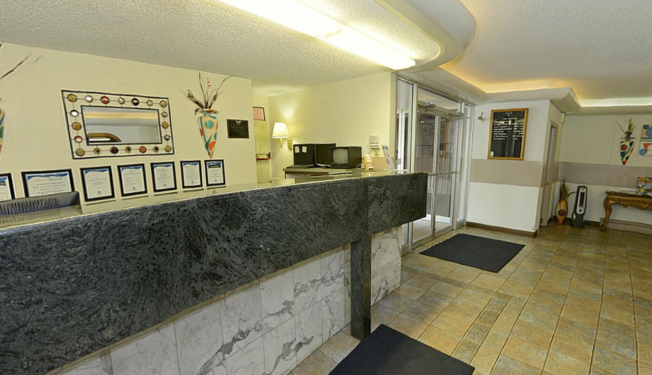 Howard Johnson By Wyndham Benton Harbor - thumb 17