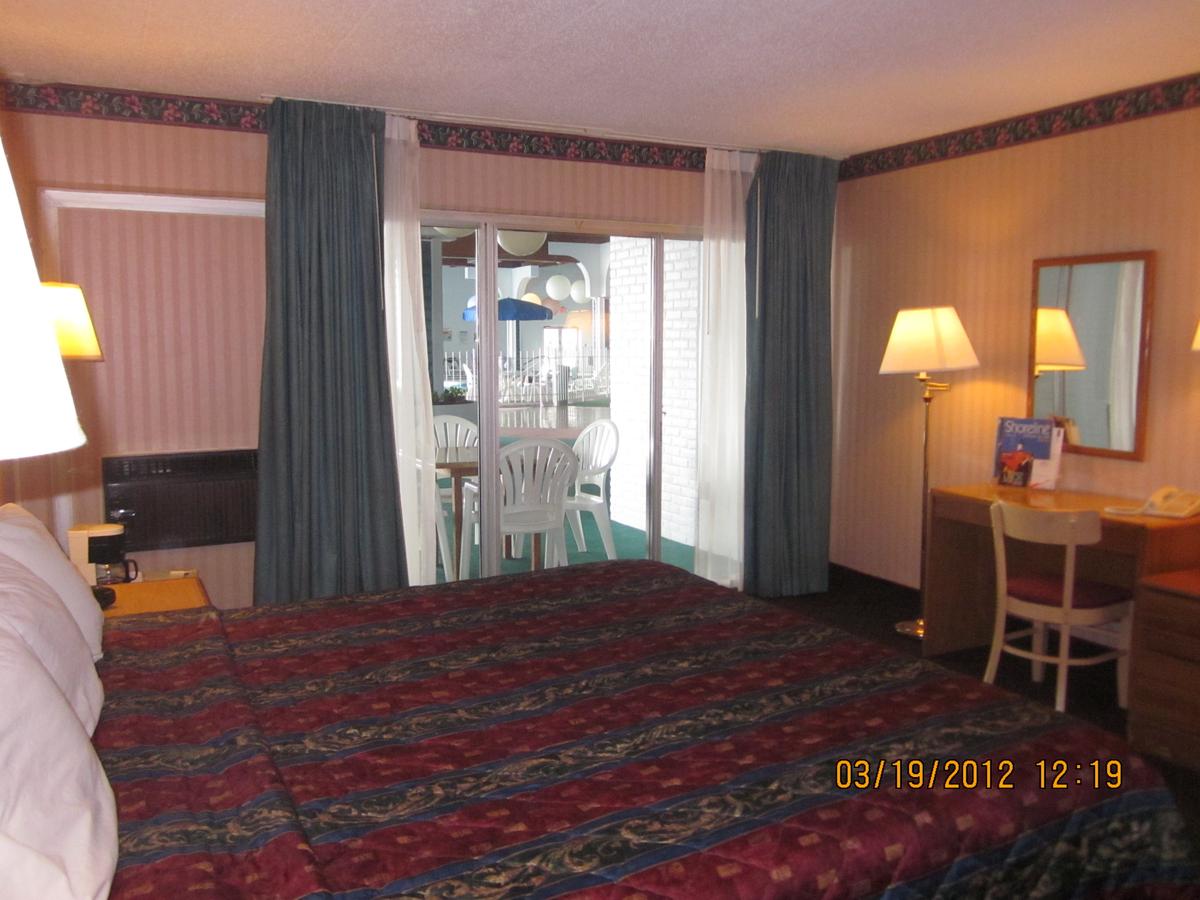 Howard Johnson By Wyndham Benton Harbor - thumb 1