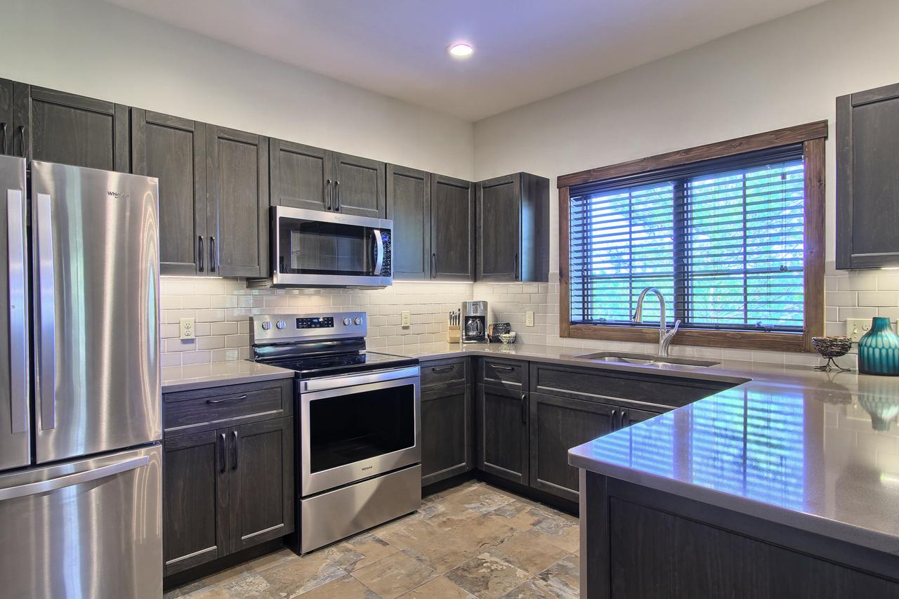 7326 Creekside Condo - thumb 25