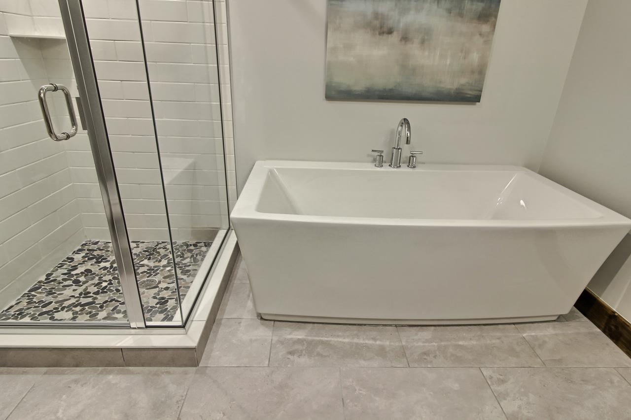 7326 Creekside Condo - thumb 10